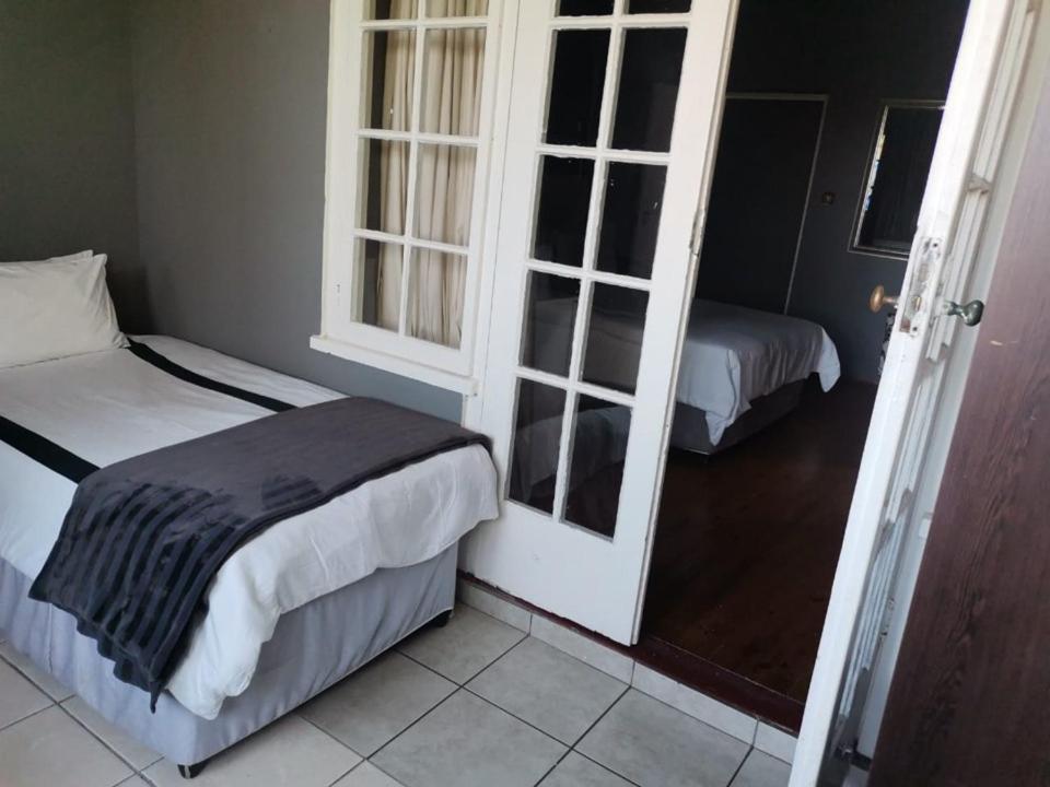 268 On Ridge Guesthouse Durban Exterior photo